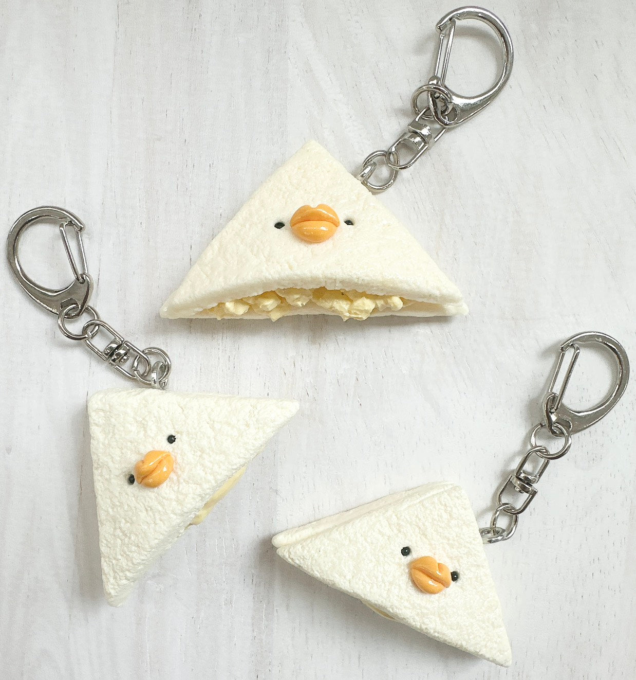 【無個性‐mukosei-】サンドイッチキーホルダー