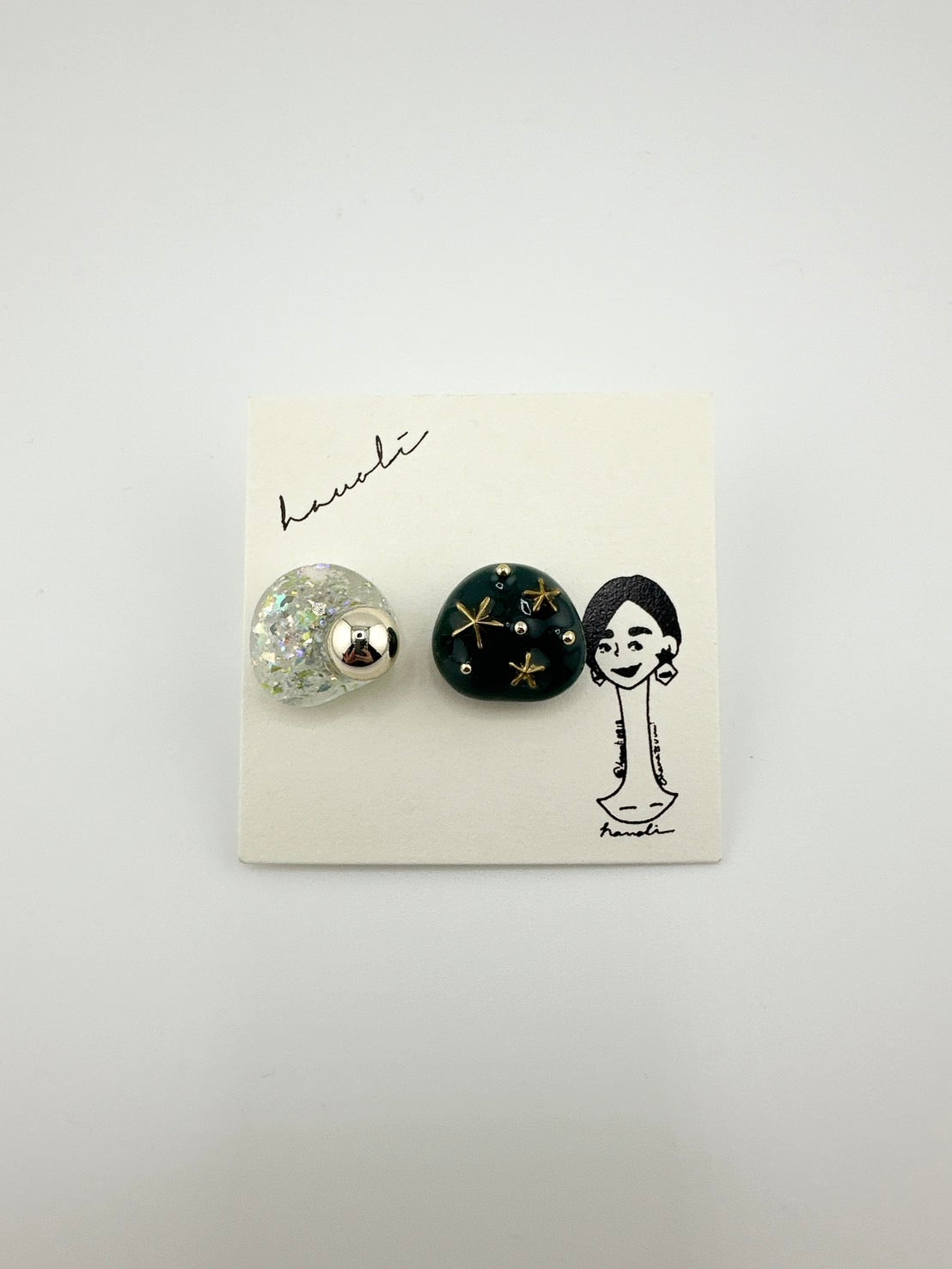 【hauoli(ハウオリ)】ピアス　フカミドリ×シルバーラメ