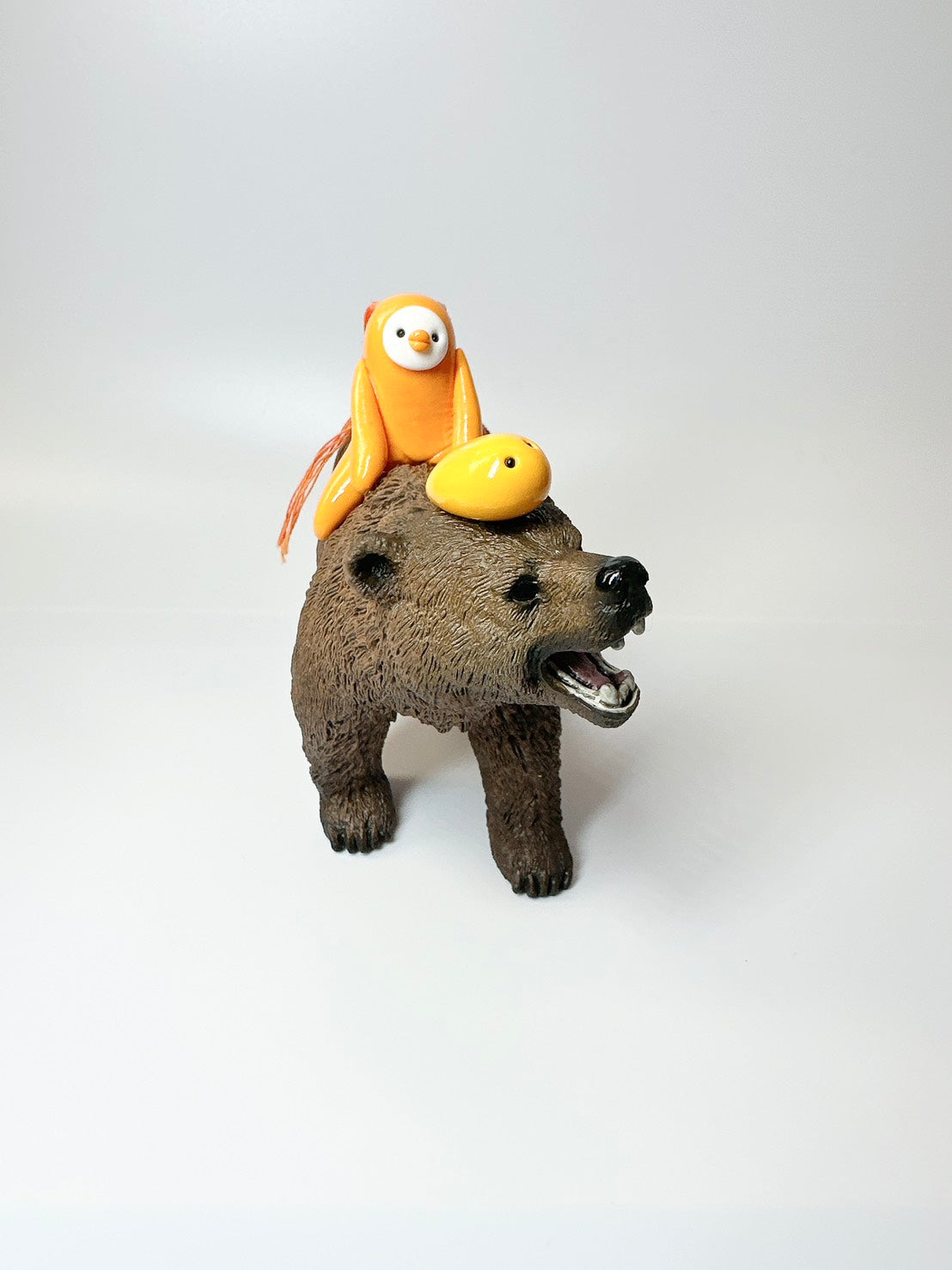 【schleich×無個性‐mukosei-】グリズリーベアと妖精