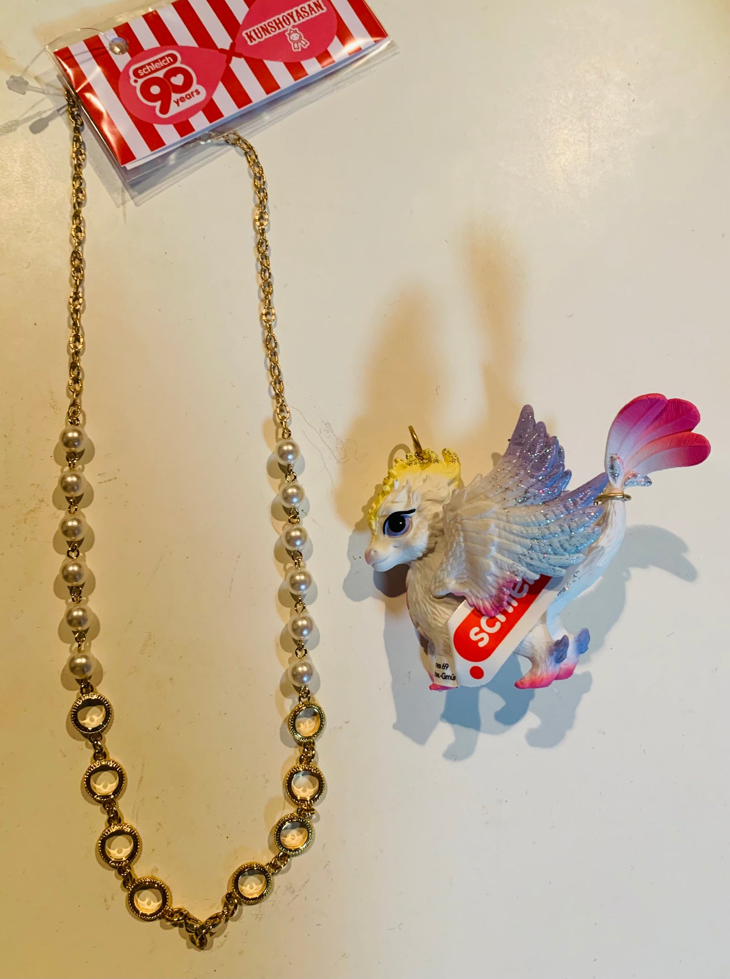 勲章屋さん【kunshoyasan】×シュライヒ　ラブリーネックレス