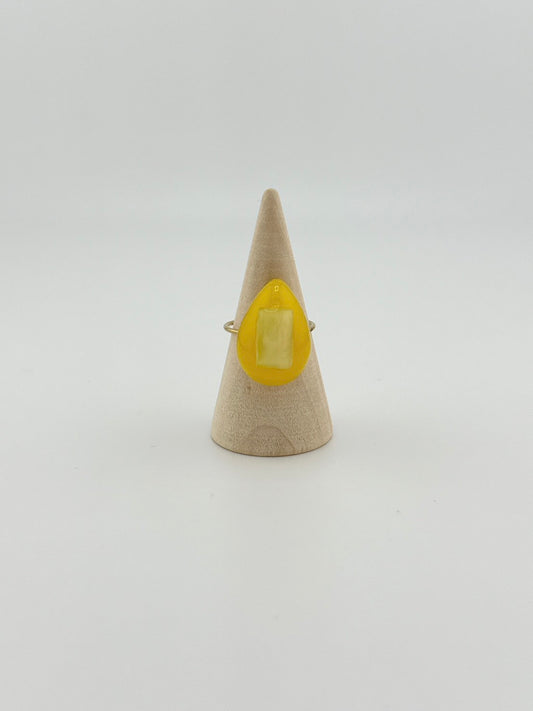 【hauoli(ハウオリ)】リング　イエロー雫