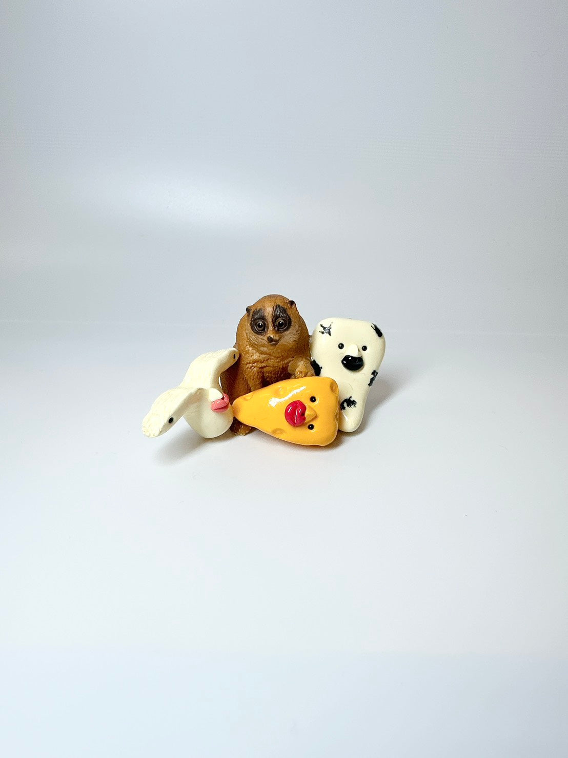 【schleich×無個性‐mukosei-】スローロリスとチーッスくん